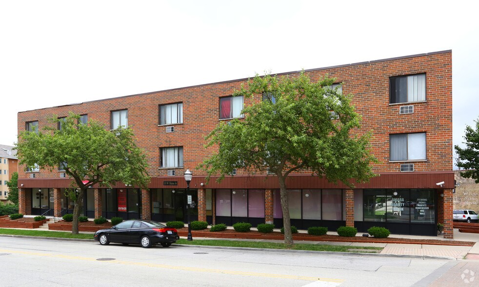 13 W Main St, Bensenville, IL à louer - Photo de l’immeuble – Image 2 sur 5