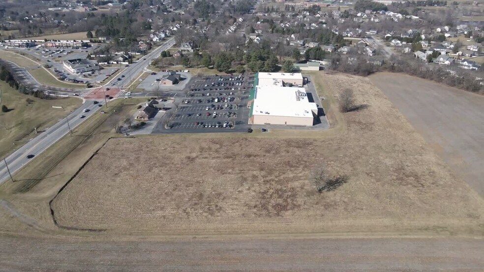 E Main St, Middletown, MD à vendre - Vidéo sur l’annonce professionnelle – Image 2 sur 8