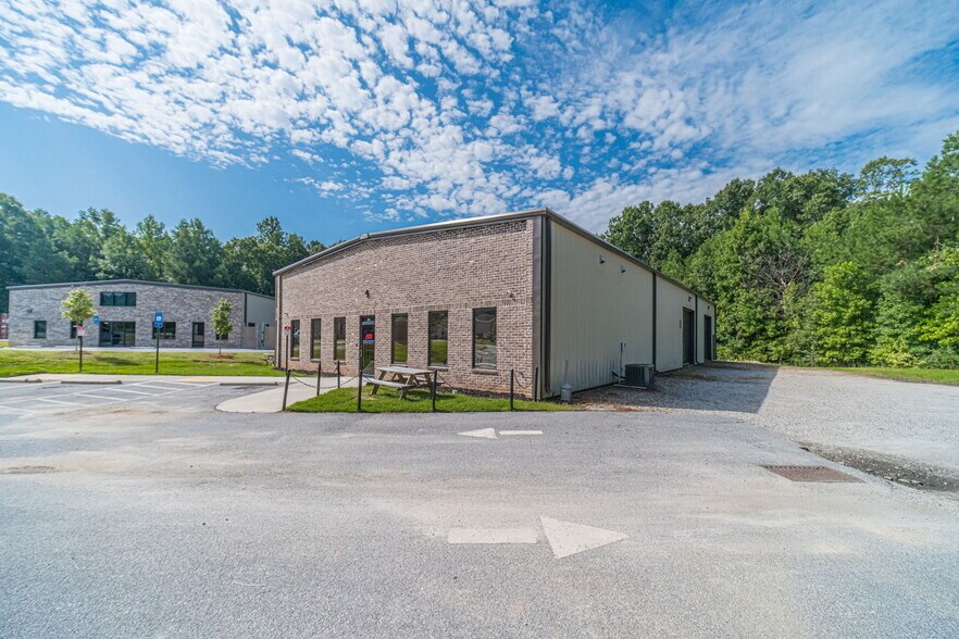2116 Leroy Anderson Rd, Monroe, GA à vendre - Photo de l’immeuble – Image 3 sur 24