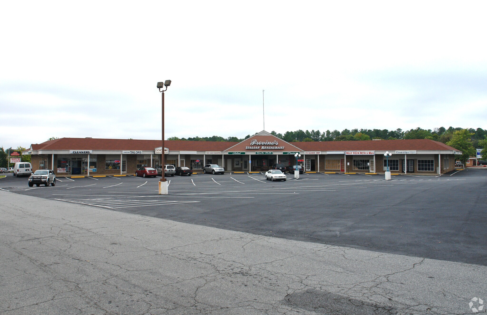 1255 Grimes Bridge Rd, Roswell, GA à louer Photo de l’immeuble– Image 1 sur 5