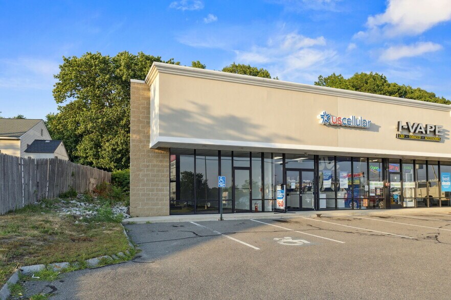 902-908 S Willow St, Manchester, NH à louer - Photo de l’immeuble – Image 2 sur 16