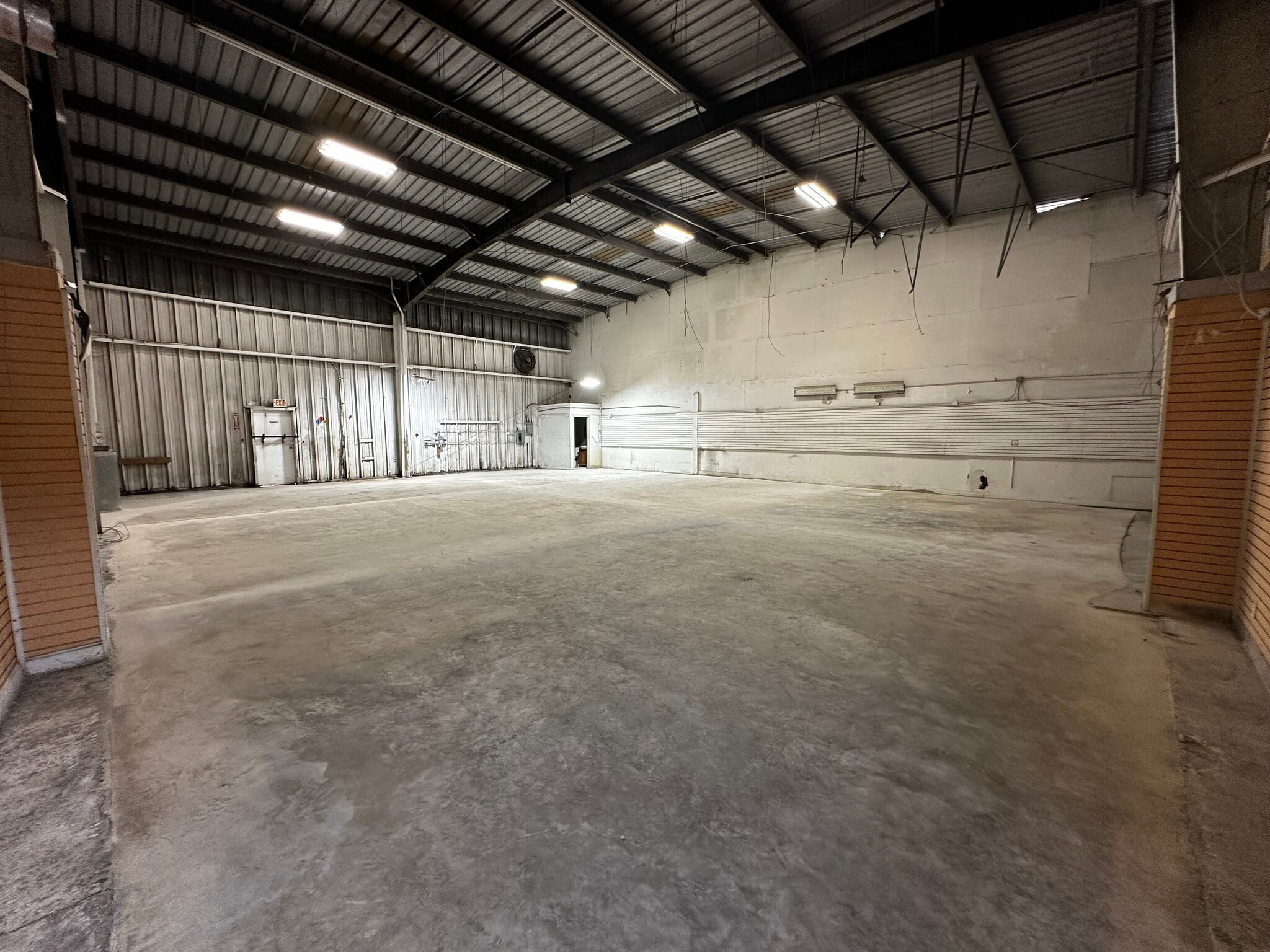 4645-4657 Southern Blvd, West Palm Beach, FL à louer Photo intérieure– Image 1 sur 4