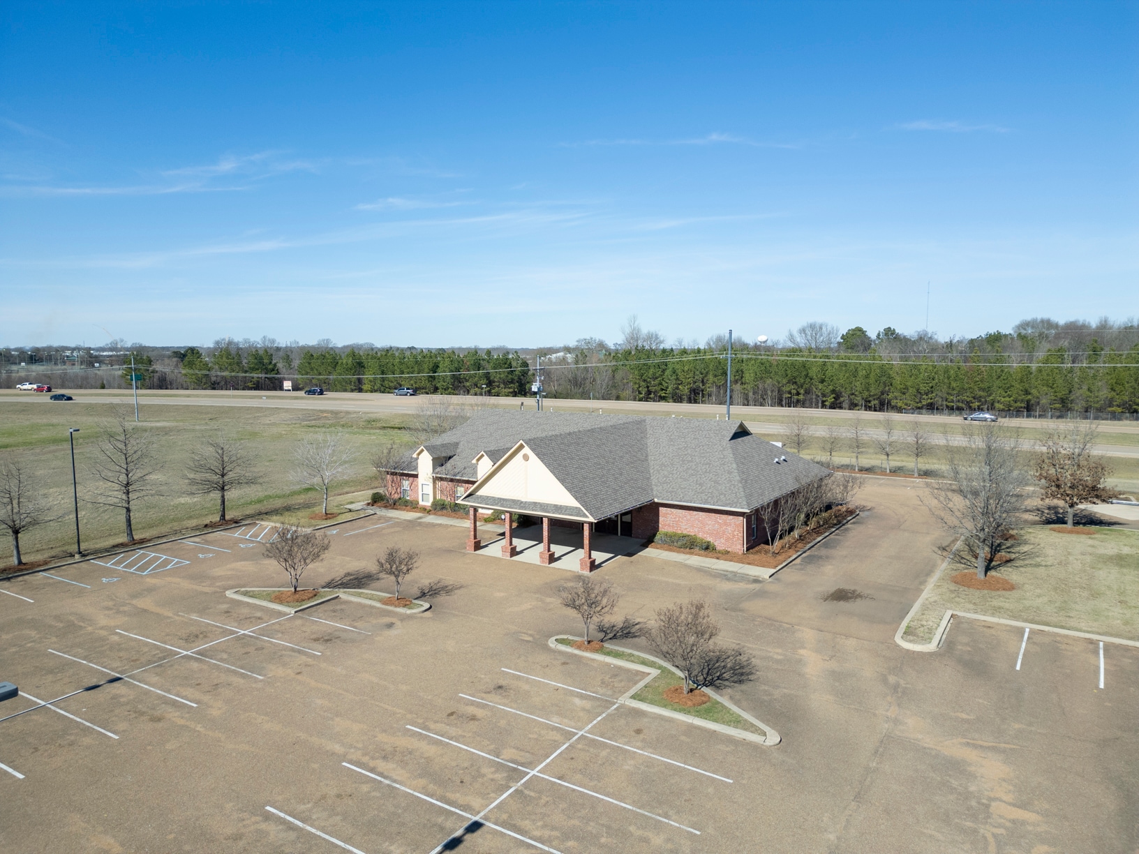 112 Southlake Cir, Canton, MS à louer Photo intérieure– Image 1 sur 9