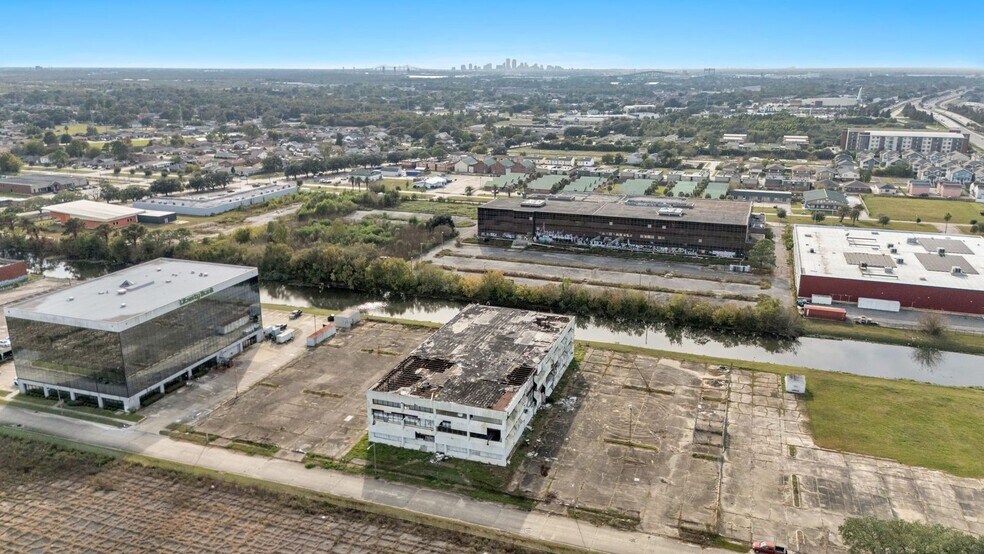 6700 Plaza Dr, New Orleans, LA à vendre - Photo principale – Image 1 sur 5