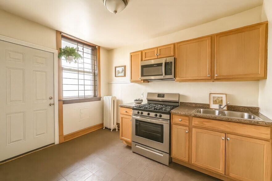 1901 Garfield, Chicago, IL à vendre - Photo de l’immeuble – Image 3 sur 5