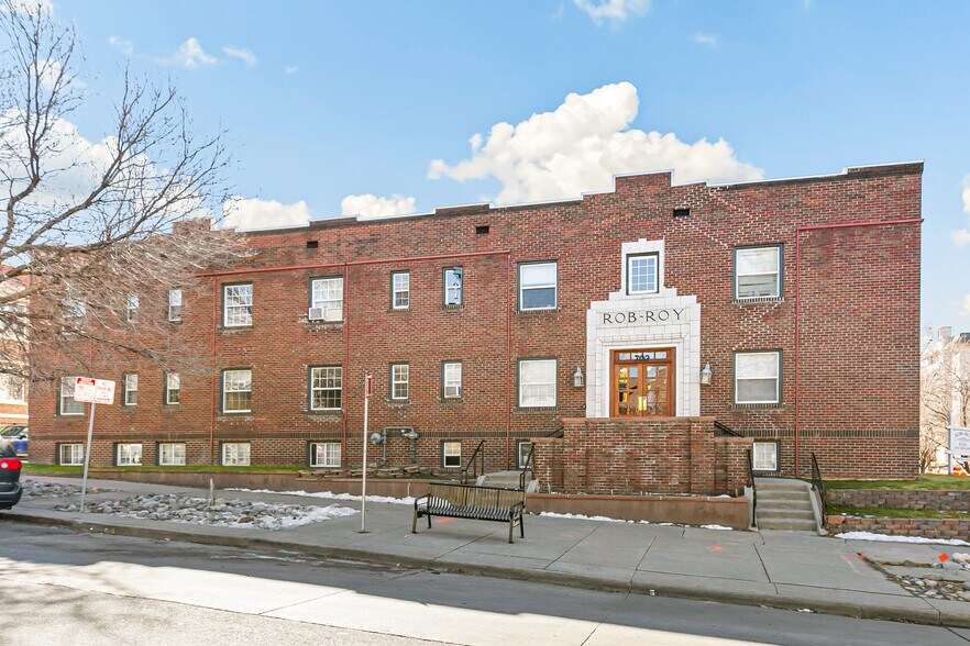 702 E 12th Ave, Denver, CO à vendre - Photo de l’immeuble – Image 1 sur 19