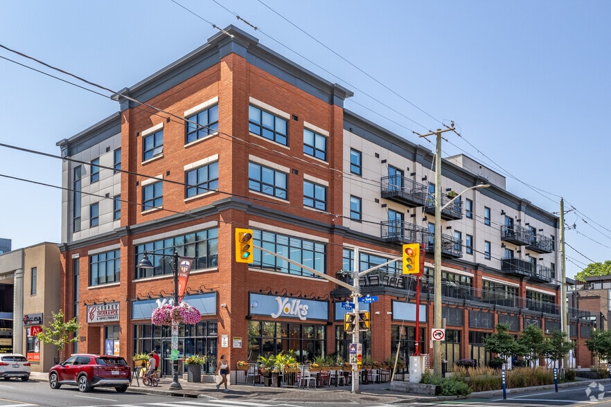 852 Bank St, Ottawa, ON à louer - Photo principale – Image 1 sur 4