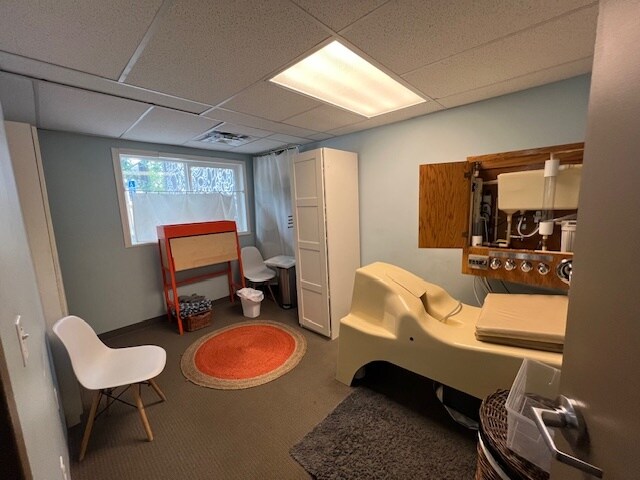 2326 NW Lovejoy St, Portland, OR à louer - Photo de l’immeuble – Image 2 sur 6