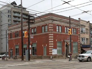 Plus de détails pour 421 Roncesvalles Av, Toronto, ON - Bureau à louer