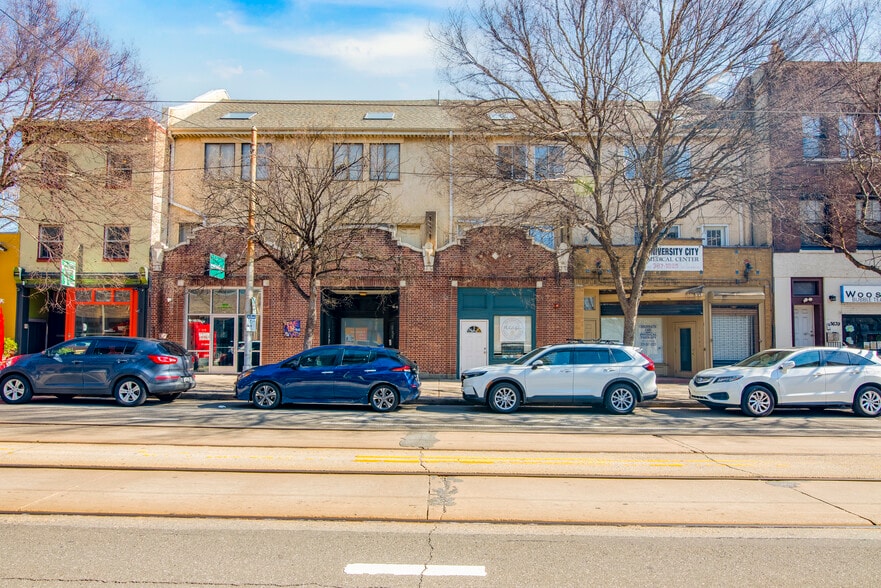 3645 Lancaster Ave, Philadelphia, PA à louer - Photo principale – Image 1 sur 15