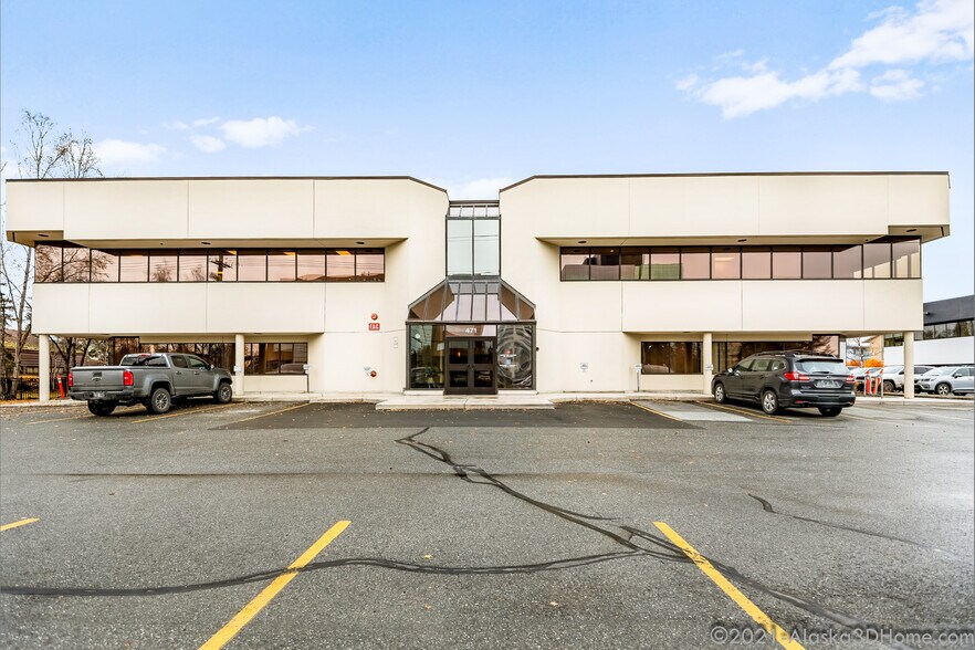 471 W 36th Ave, Anchorage, AK à louer - Photo de l’immeuble – Image 2 sur 12
