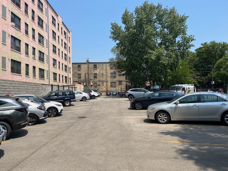 1522 W Morse Ave, Chicago, IL à vendre - Photo principale – Image 1 sur 1