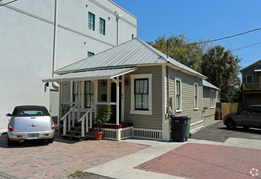 1923 E 6th Ave, Tampa, FL à vendre - Photo principale – Image 1 sur 21
