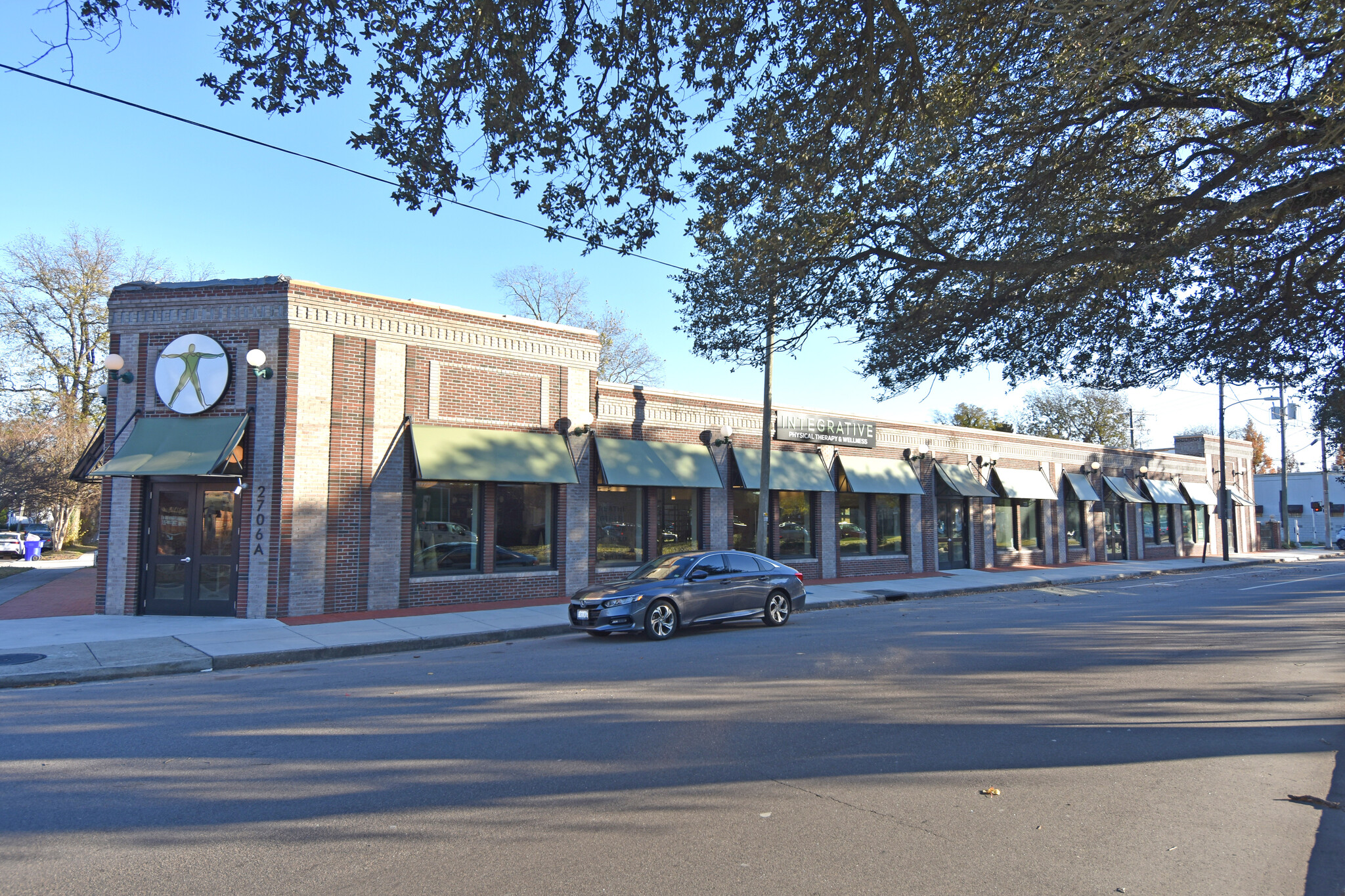 2706-2710 Colley Ave, Norfolk, VA à louer Photo de l’immeuble– Image 1 sur 3