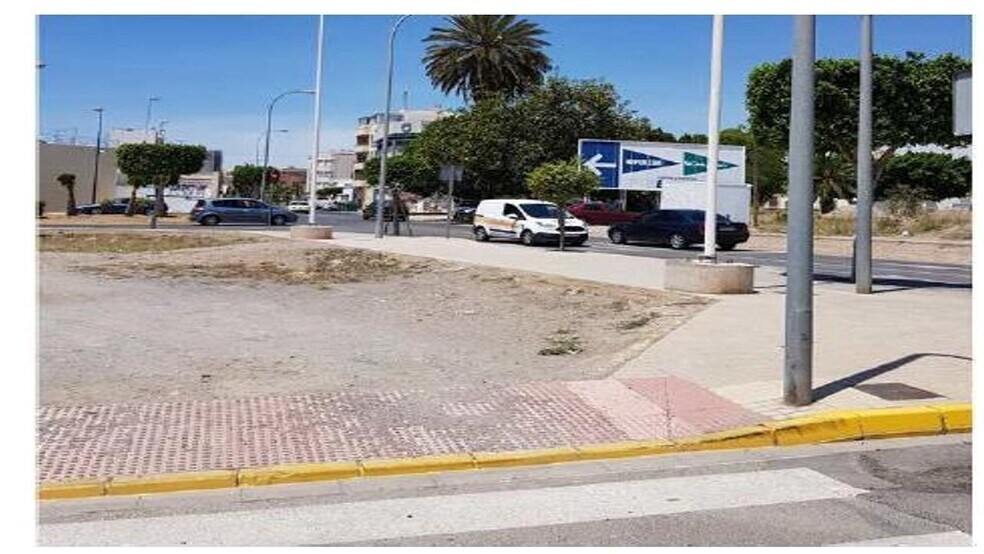 Terrain dans El Ejido, Almería à vendre - Photo principale – Image 1 sur 3