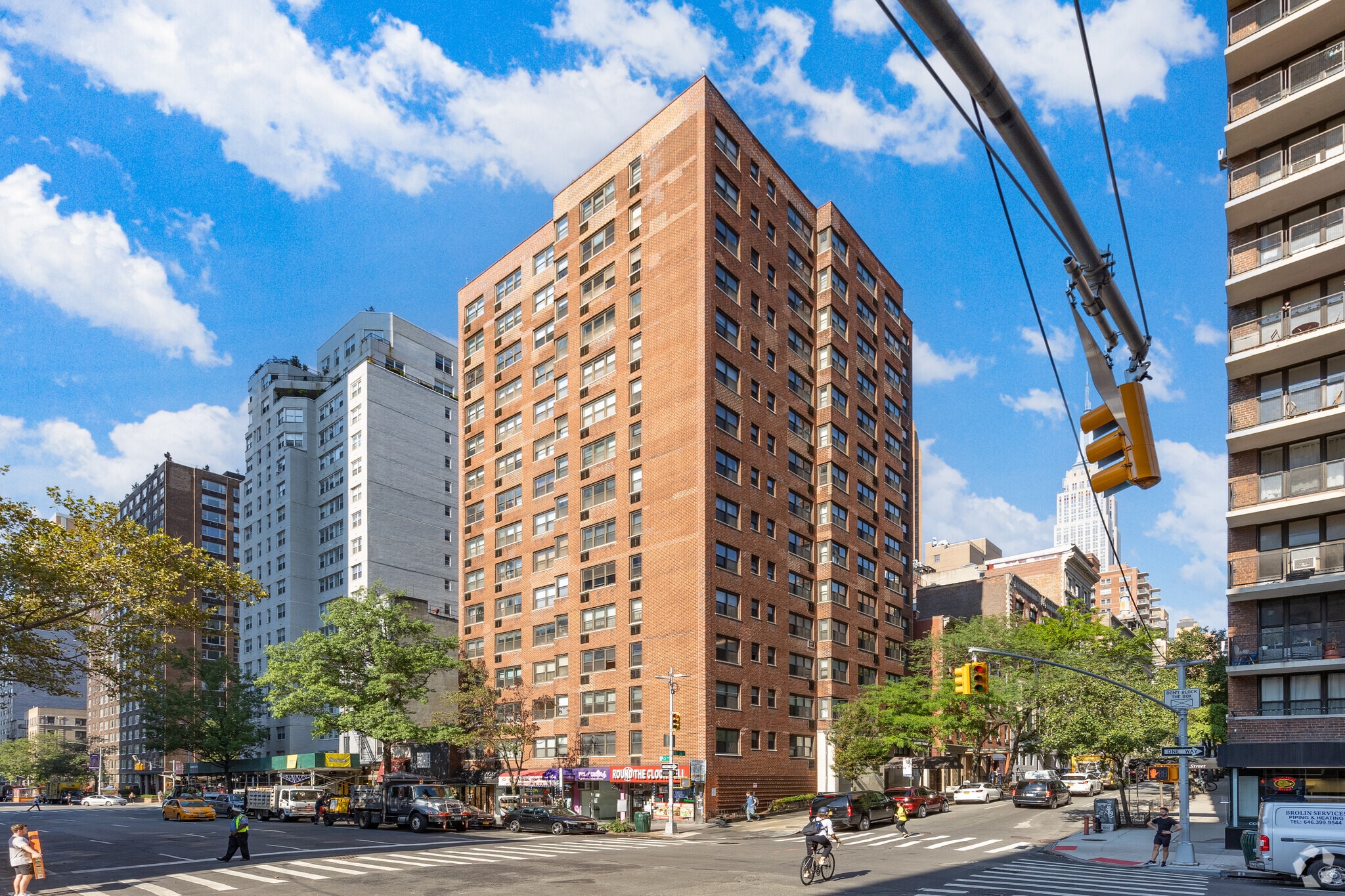 166 E 35th St, New York, NY à louer Photo principale– Image 1 sur 6