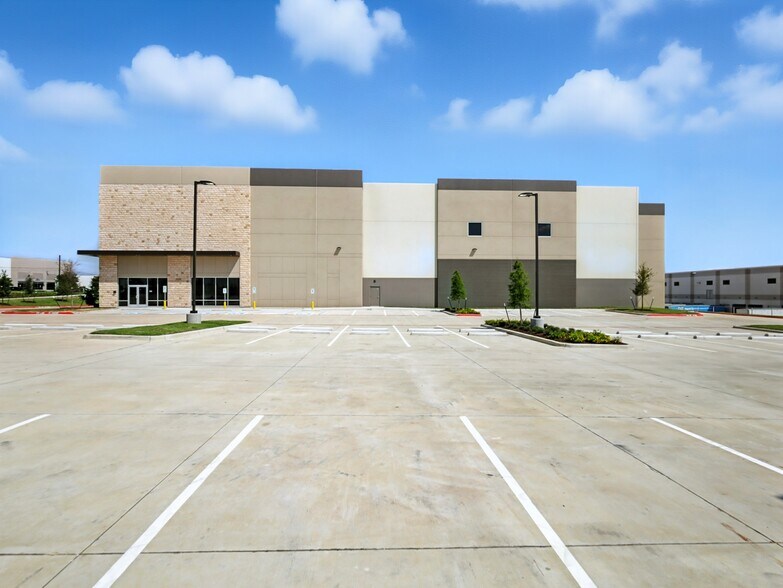 500 Gerault Rd, Flower Mound, TX à vendre - Photo de l’immeuble – Image 2 sur 17