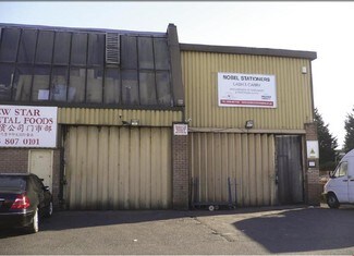 Plus de détails pour 22 Bull Ln, Londres - Industriel/Logistique à louer