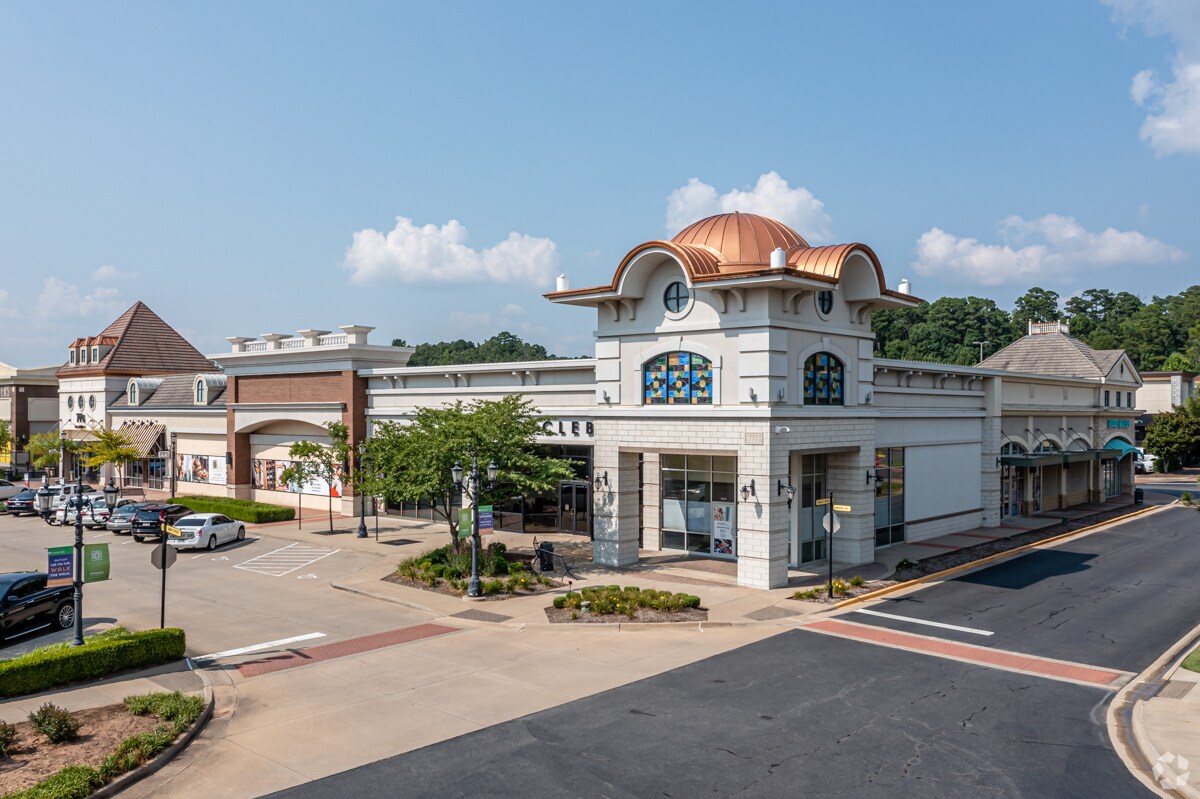 17711-17825 Chenal Pky, Little Rock, AR à louer Photo de l’immeuble– Image 1 sur 13