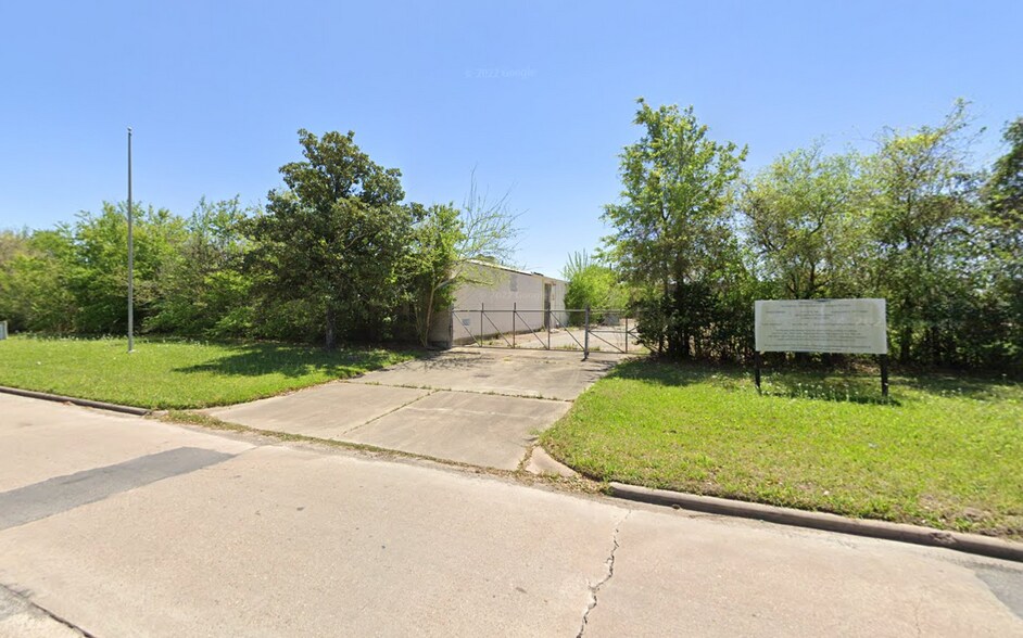 9441 Baythorne Dr, Houston, TX à vendre - Photo de l’immeuble – Image 2 sur 3