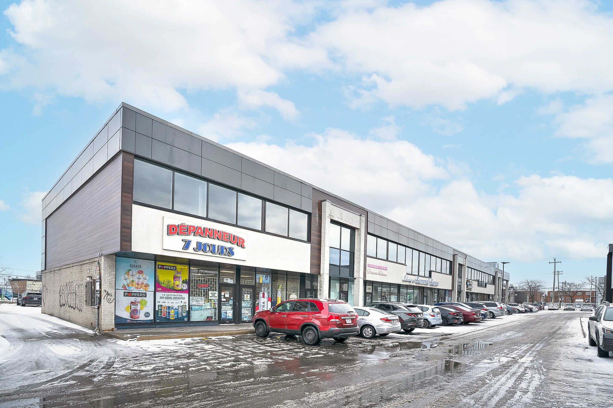 7717-7781 Boul Newman, Montréal, QC à louer Photo principale– Image 1 sur 4