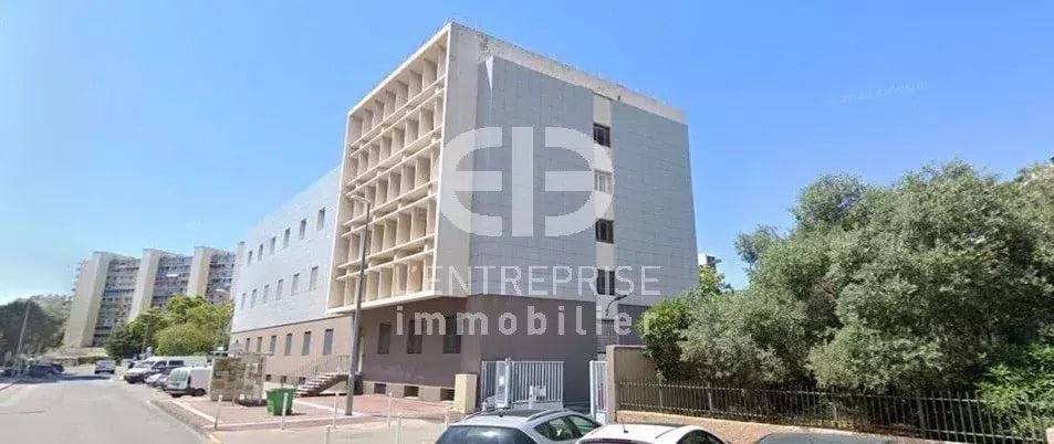 Bureau dans Toulon à louer - Photo de l’immeuble – Image 1 sur 6