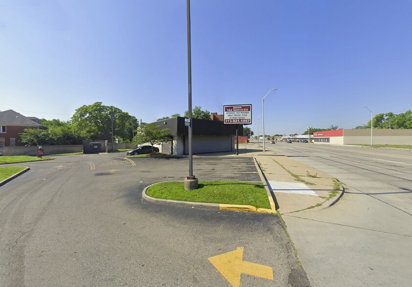 7800 Gratiot Ave, Detroit, MI à louer - Photo de l’immeuble – Image 2 sur 3