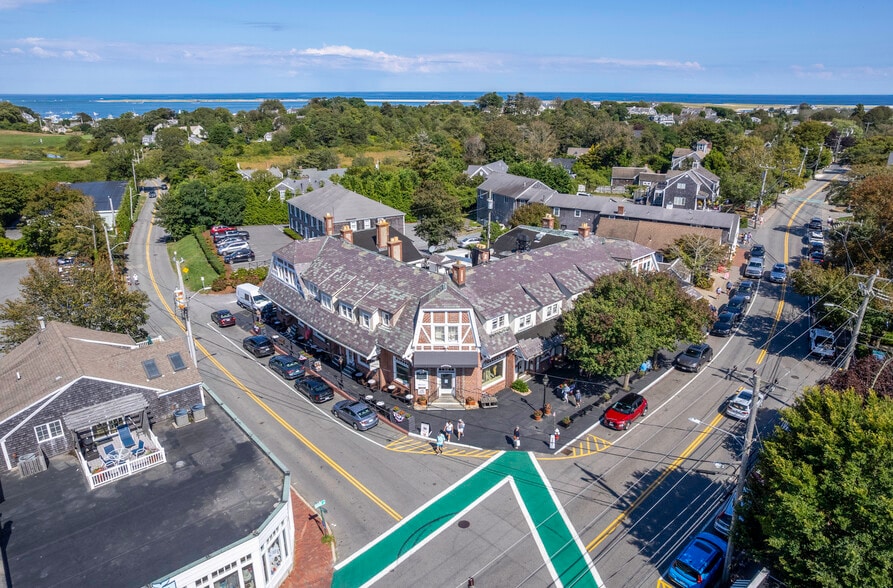 470 Main St, Chatham, MA à louer - Photo de l’immeuble – Image 3 sur 5