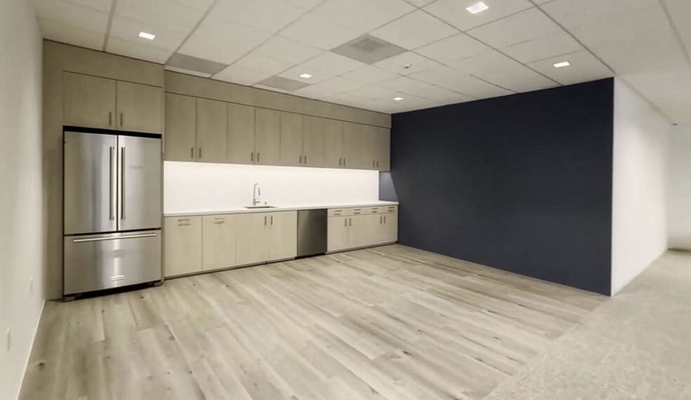 4 Executive Cir, Irvine, CA à louer - Photo intérieure – Image 3 sur 8