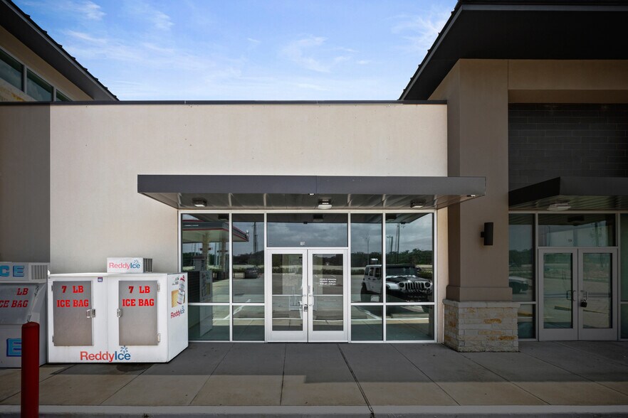 23655 FM 1093, Richmond, TX à louer - Photo de l’immeuble – Image 2 sur 22