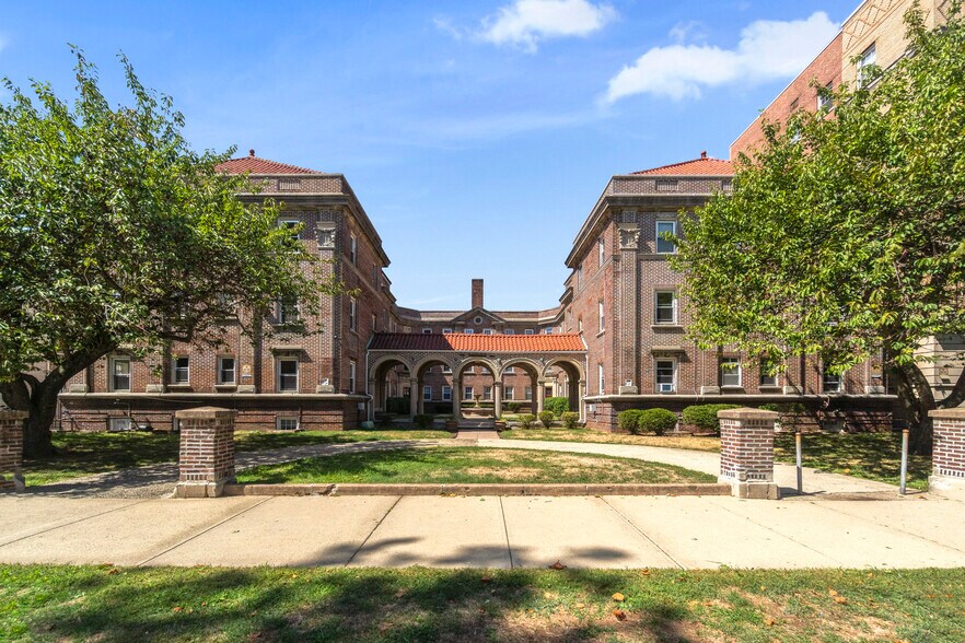 102-116 Dwight St, New Haven, CT à vendre - Photo de l’immeuble – Image 1 sur 13