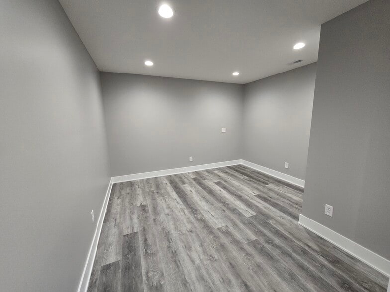 7115 Kentwell Ln, Lincoln, NE à louer - Photo de l’immeuble – Image 2 sur 13