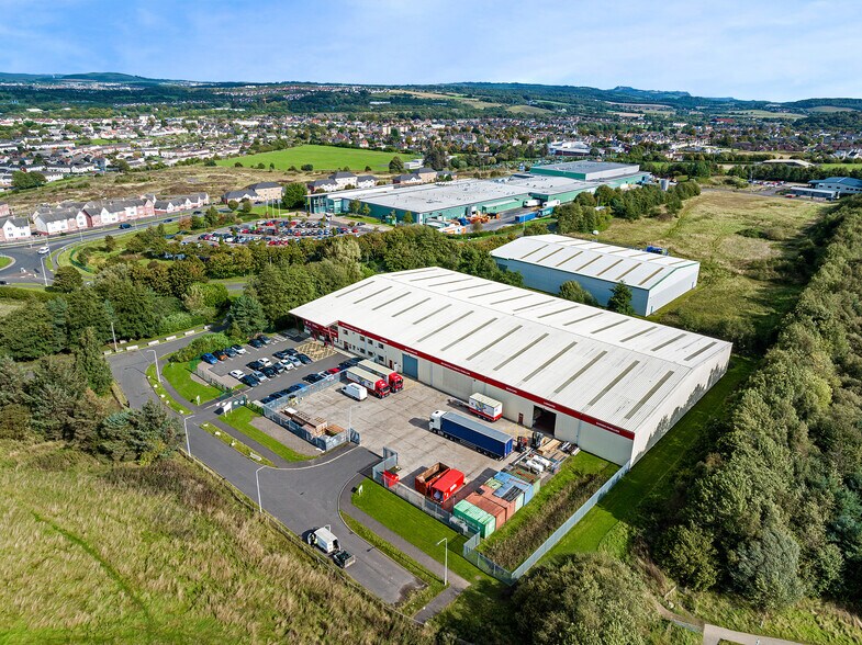 Admiralty Rd, Rosyth à louer - Photo de l’immeuble – Image 3 sur 14
