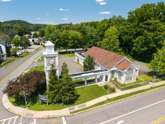 Plus de détails pour 662 E Main St, Mount Kisco, NY - Local commercial à louer