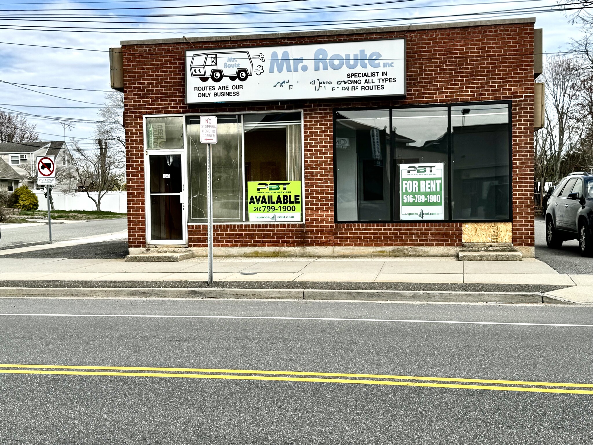 1847 Newbridge Rd, North Bellmore, NY à louer Photo de l’immeuble– Image 1 sur 7