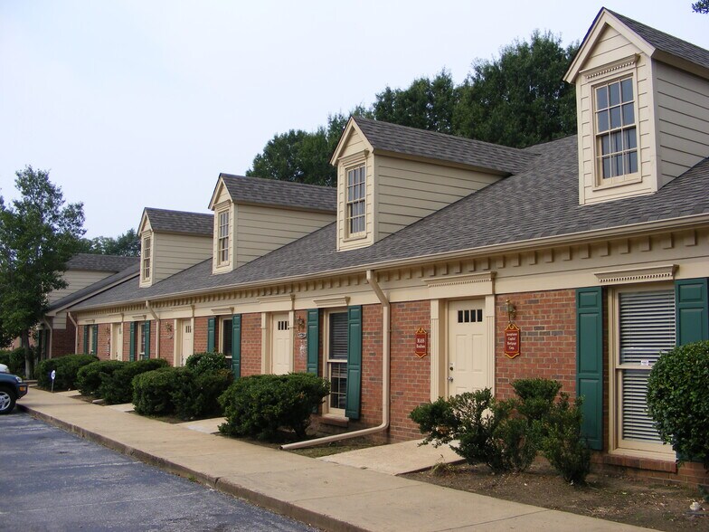 154 Timber Creek Dr, Cordova, TN à louer - Photo principale – Image 1 sur 2