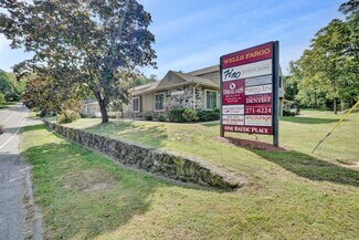 Plus de détails pour 1 Baltic Pl, Croton On Hudson, NY - Local commercial à vendre