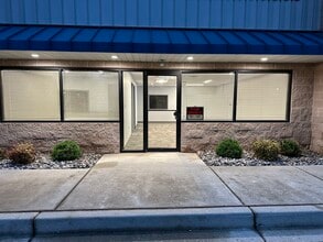 5292 Enterprise St, Eldersburg, MD à louer Photo intérieure– Image 1 sur 8