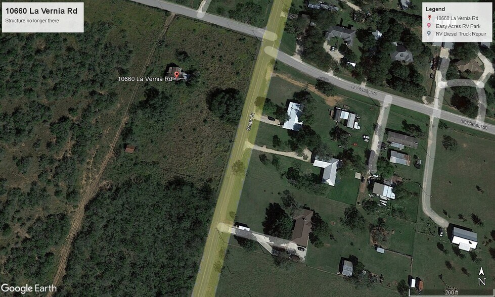 10660 La Vernia rd, Adkins, TX à vendre - Photo de l’immeuble – Image 3 sur 5