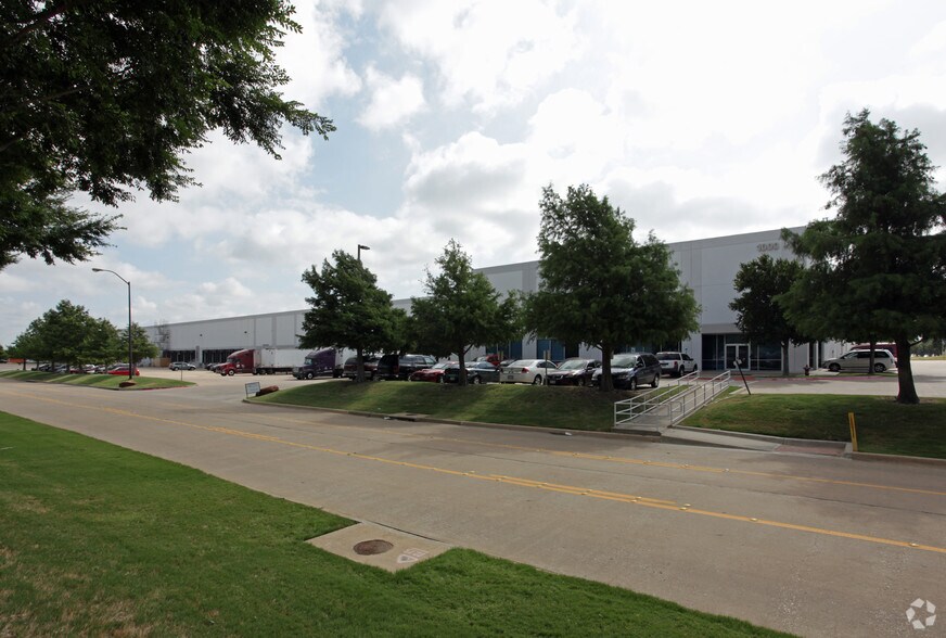 1000 N 28th Ave, Dallas, TX à louer - Photo de l’immeuble – Image 3 sur 5