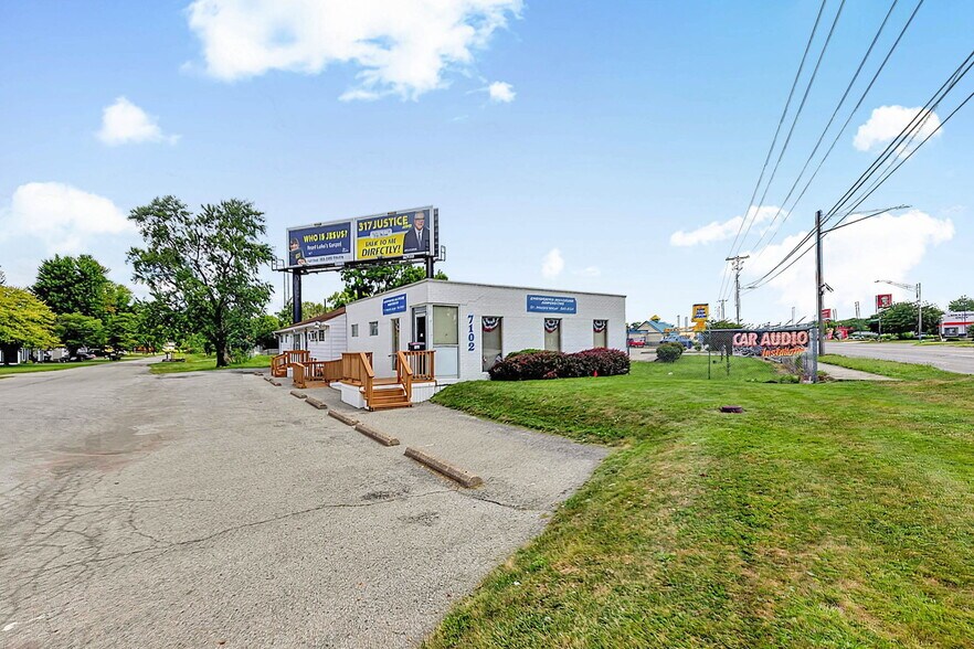 7102 E Pendleton Pike, Indianapolis, IN à vendre - Photo de l’immeuble – Image 3 sur 92