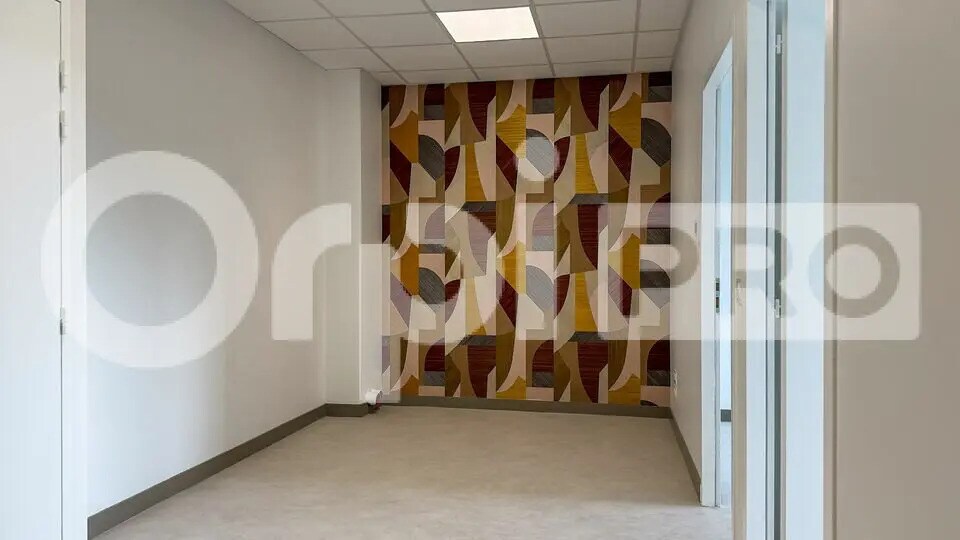 Bureau dans Bénesse-Maremne à louer - Photo intérieure – Image 3 sur 7