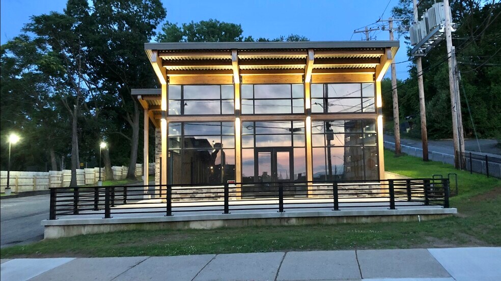 183 Nott Ter, Schenectady, NY à louer - Photo de l’immeuble – Image 2 sur 22