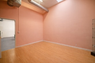 350 E Broadway, Vista, CA à louer Photo intérieure– Image 2 sur 4