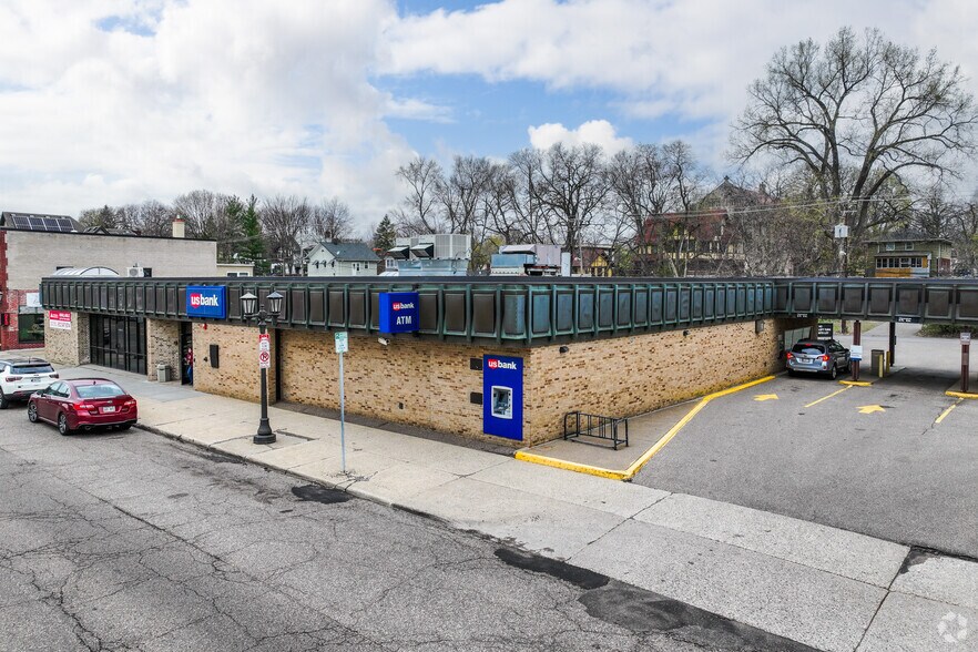 1071 Grand Ave, Saint Paul, MN à louer - Photo principale – Image 1 sur 6