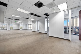 6100 Wilshire Blvd, Los Angeles, CA à louer Photo intérieure– Image 2 sur 2