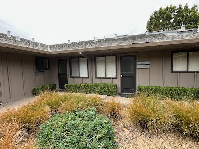 26365 Carmel Rancho Blvd, Carmel, CA à louer - Photo de l’immeuble – Image 1 sur 14