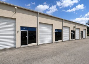 8254 Bama Ln, West Palm Beach, FL à louer Photo intérieure– Image 1 sur 7