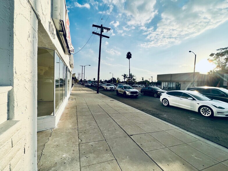 124 S San Gabriel Blvd, San Gabriel, CA à louer - Photo de l’immeuble – Image 2 sur 6