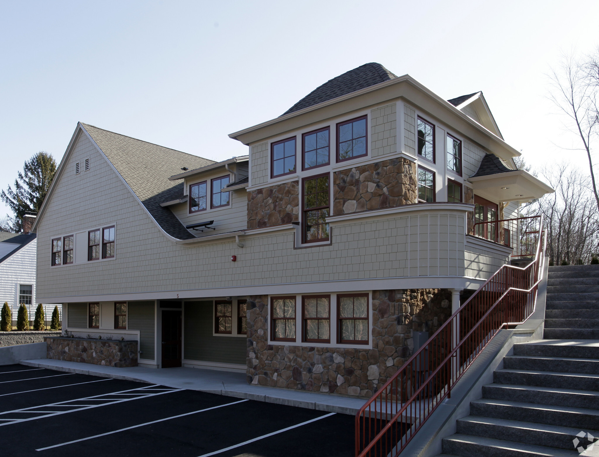 5 Pleasant View Ave, Greenville, RI à louer Photo principale– Image 1 sur 6